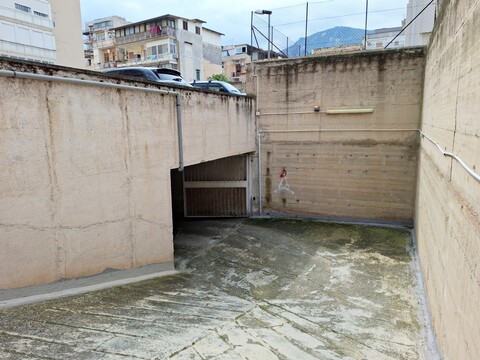 Garage singolo in Vendita a Palermo Brancaccio - Sperone - Bandita