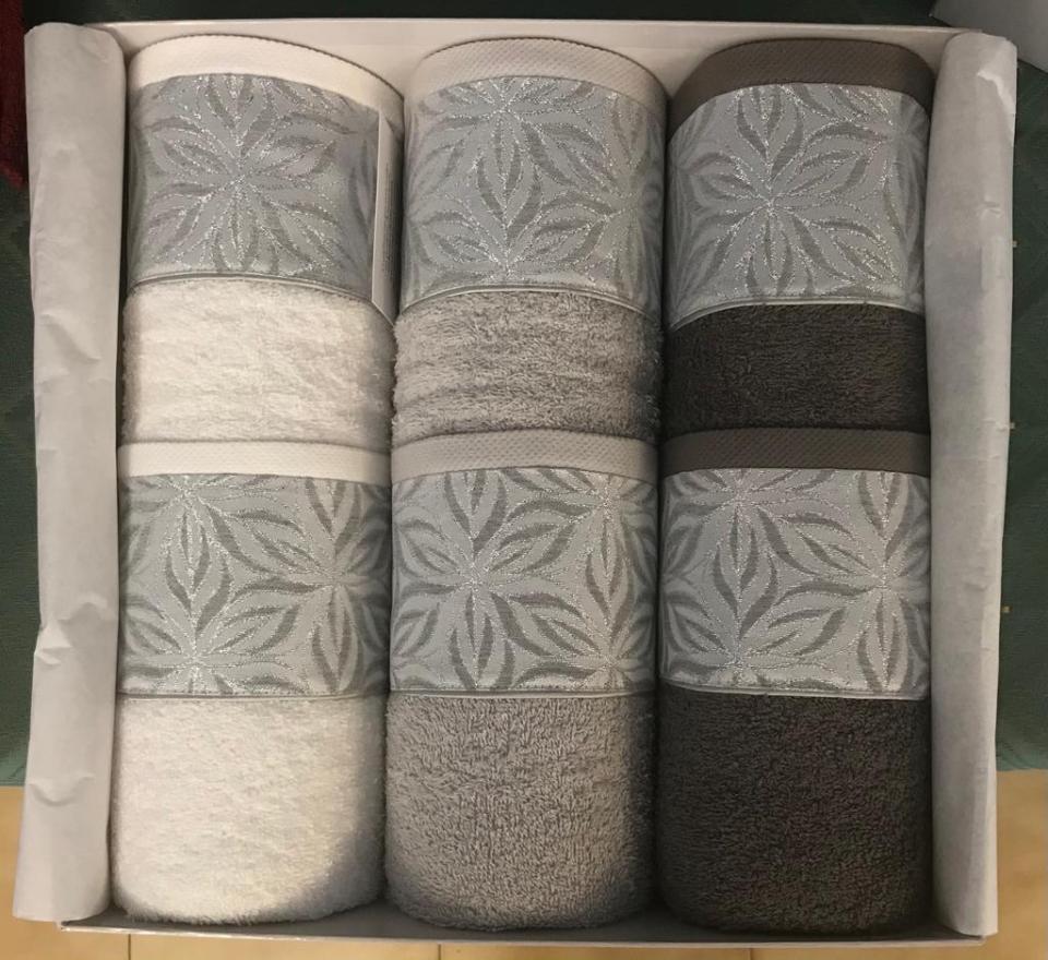 Set Asciugamani di Spugna Everest 100% Cotone
