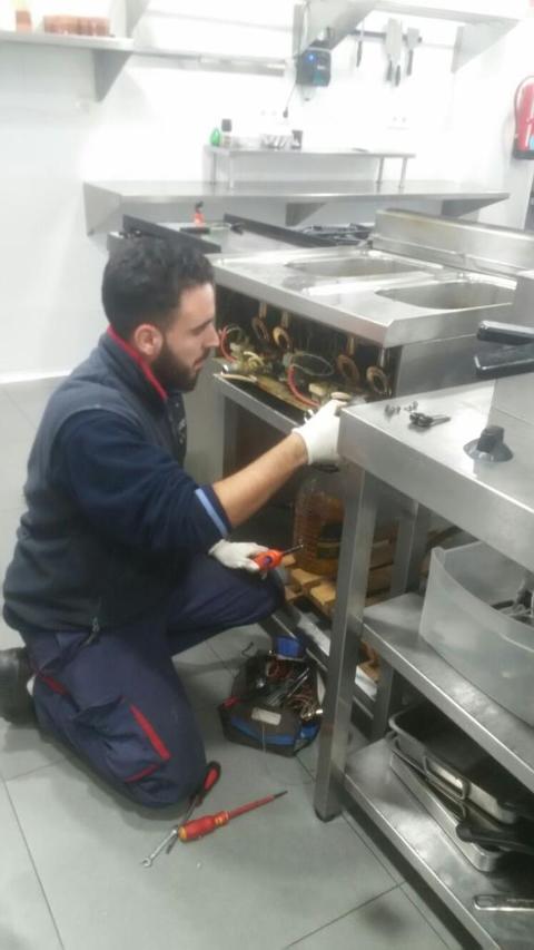 RIPARAZIONI friggitrici cucine professionali