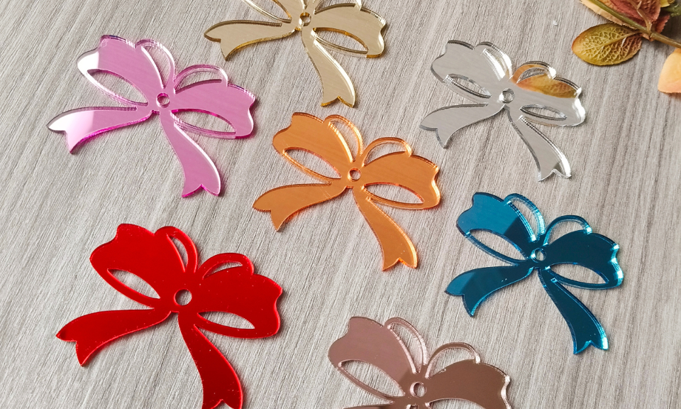 Fiocchetti colorati bellinvetro legno