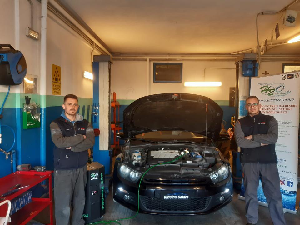 Lavaggio interno del motore dai residui carboniosi - Officina Sciara Luigi