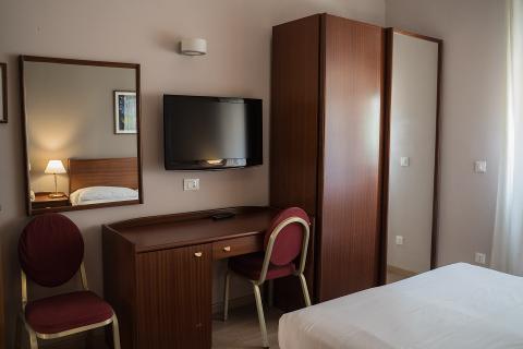 Economy Double or Twin Room