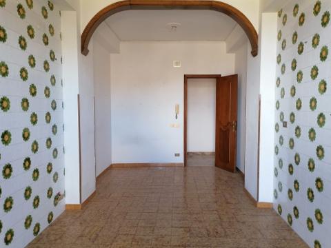Appartamento in Vendita a Palermo Via Altofonte