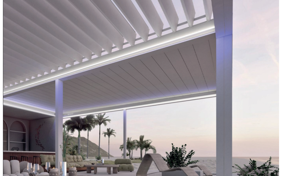 Pergola Bioclimatica con lamelle orientabili TendaMaggi Italia srl Amalfi