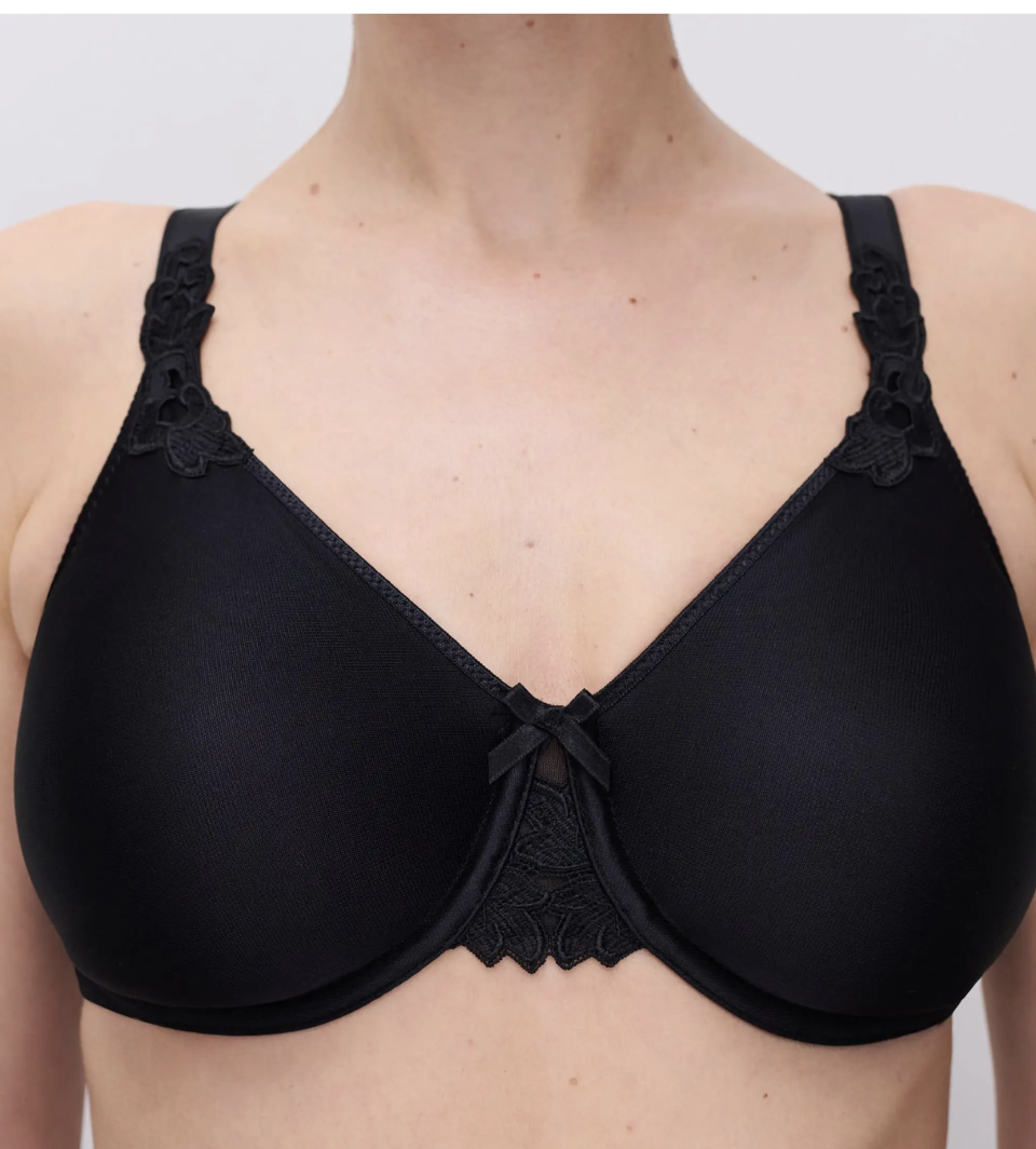 reggiseno con ferretto coppe coprenti e stecche chantelle reggiseno stecca
