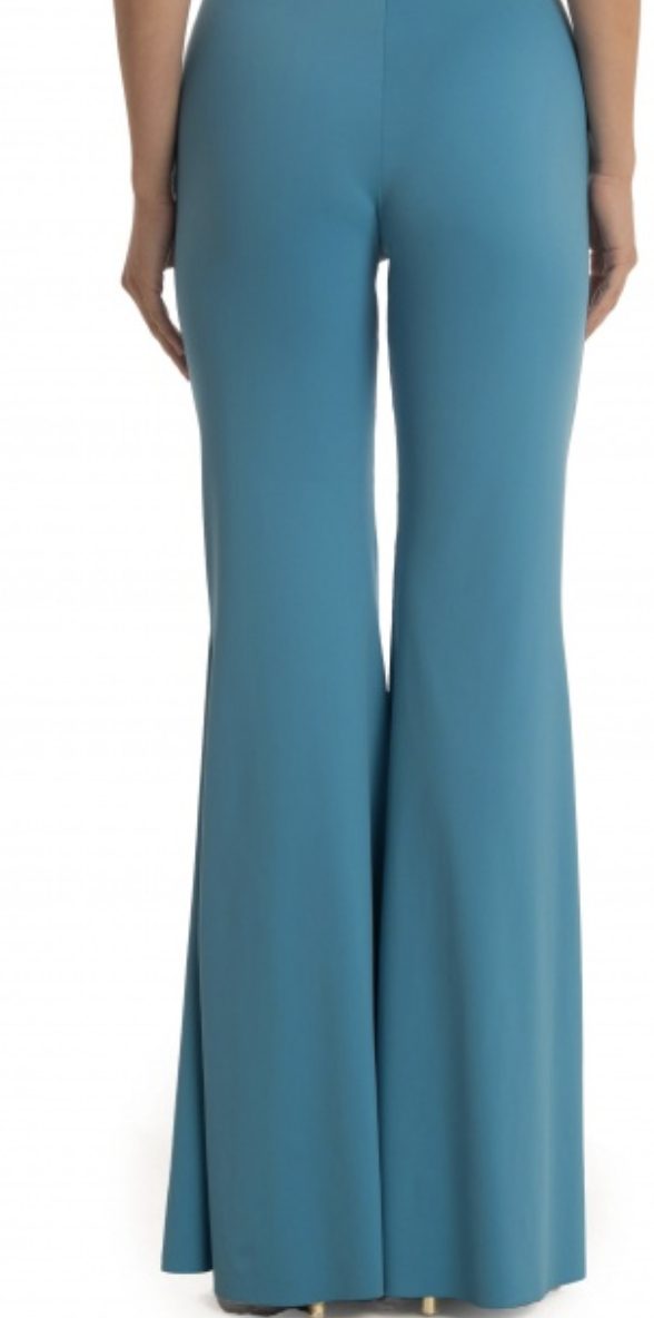 Pantalone in morbida lycra tinta unita. poissondamour a zampa
