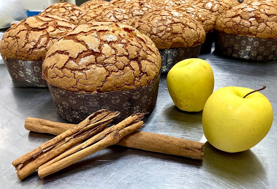 Panettone artigianale mela e cannella Biscottificio Santa Fortunata