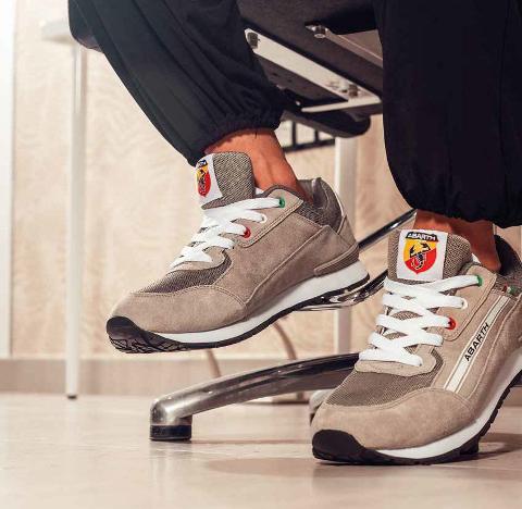 SCARPE E ABBIGLIAMENTO ABARTH DI SICUREZZA