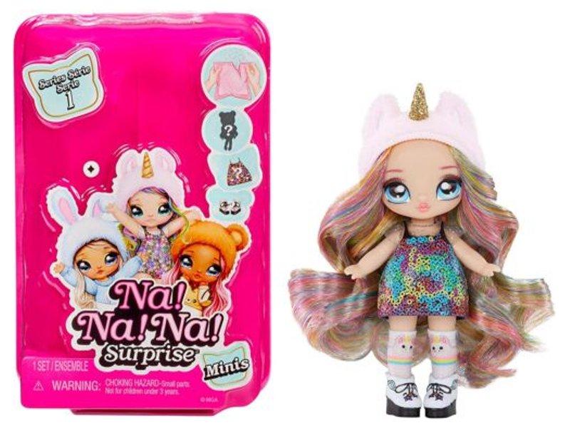 Na! Na! Na! Surprise Minis Assortment in PDQ MGAE Enternaiment, Inc (LOL & NA NA NA)