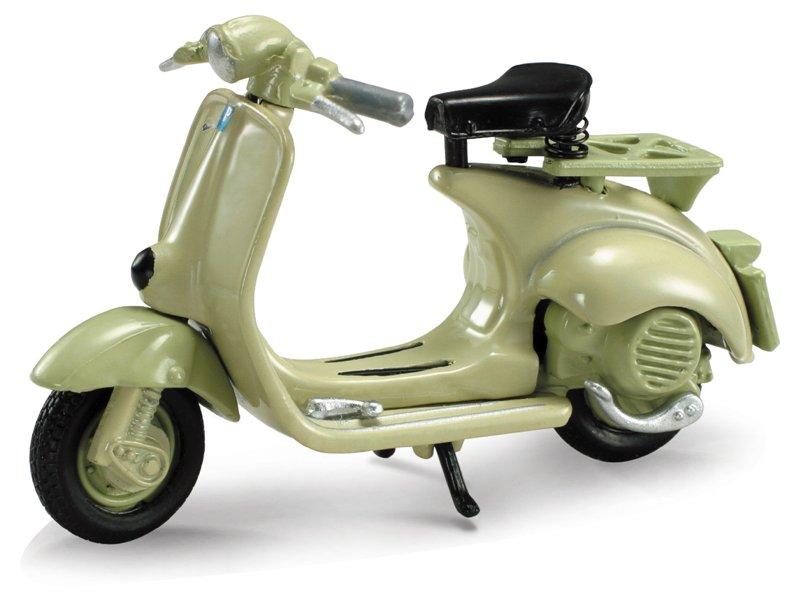 VESPA STORICA 1/32 AS.06047A new-ray