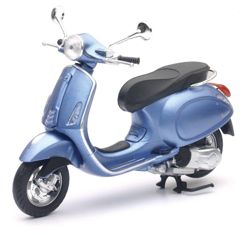 1/12 VESPA PRIMAVERA 3 ASS new-ray