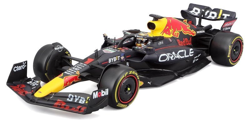 1/24 Oracle Red Bull Racing RB18 (with helmet) #1 Max Verstappen bburago