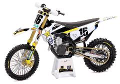 1/12 RACING DIRT BIKES 4 ASSTD new-ray