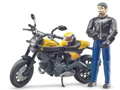 Moto Ducati Scrambler Full Throttle con pilota bruder