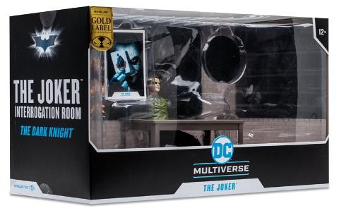 DC MULTIVERSE 18cm - Joker da Il Cavaliere Oscuro con Playset e Accessori) spin-master