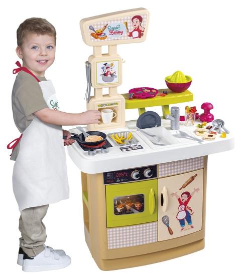 Super Benny Cucina delle Delizie con 32 accessori. Incluso il grembiule di Super Benny, un ricettario e gli accessori per cucinare davvero! Simba