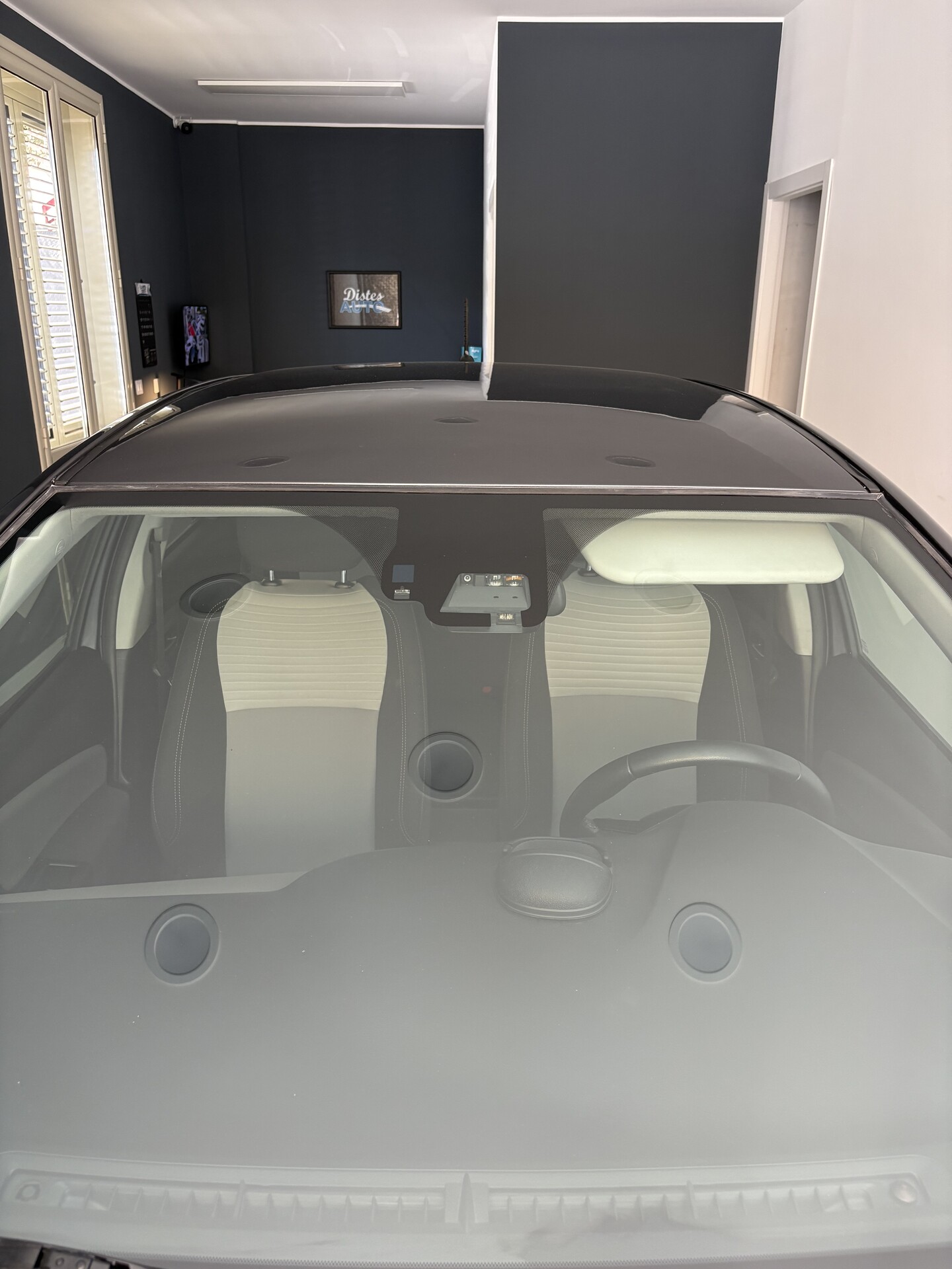 Toyota Yaris Hybrid 4 cilindri Elettrica / Benzina