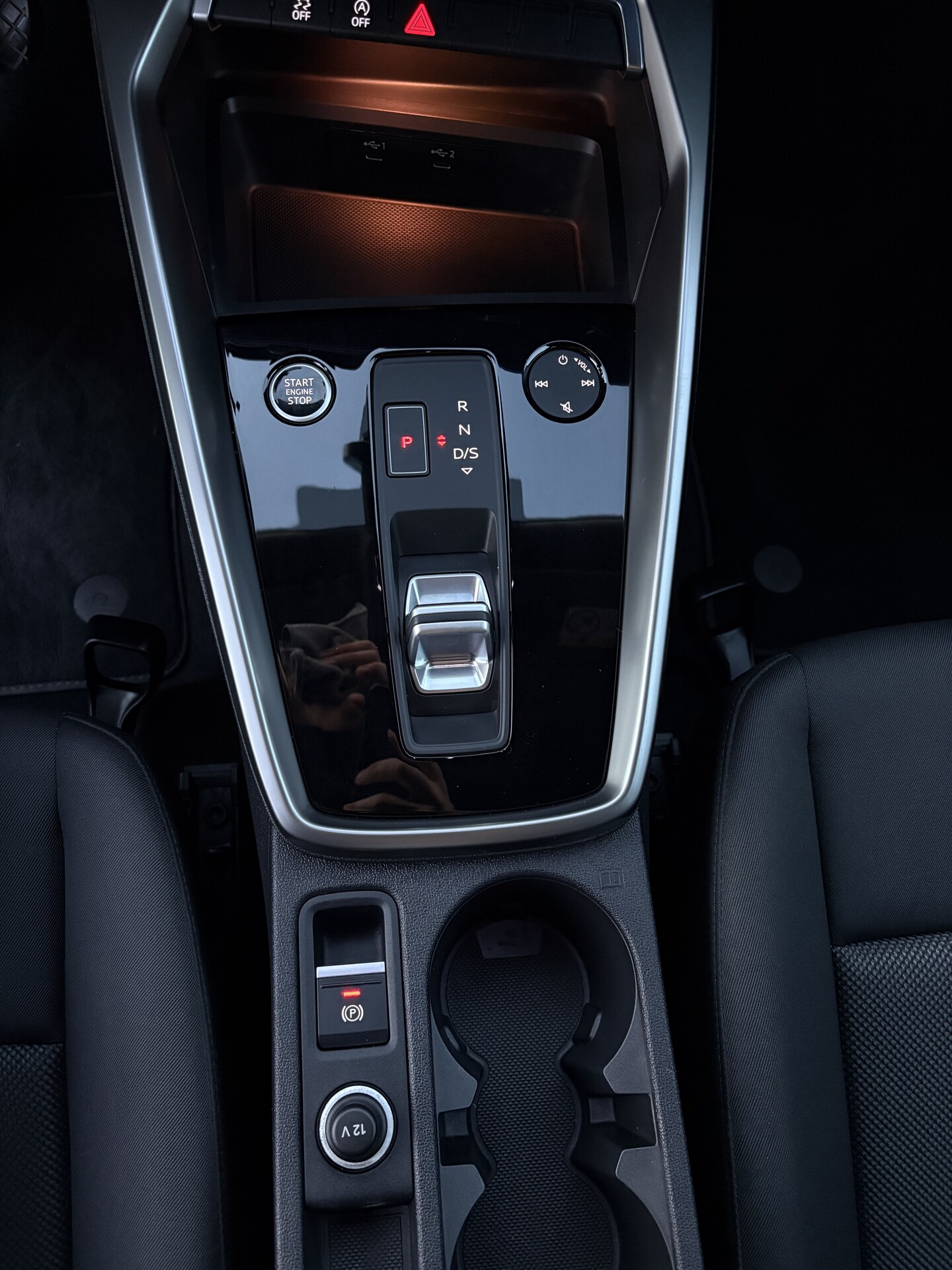 Audi A3 S tronic identity black Diesel