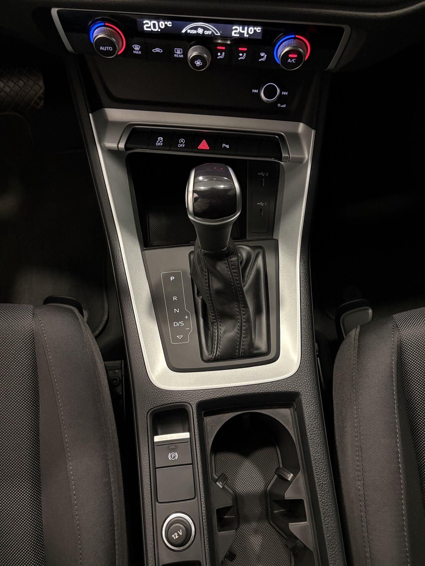 Audi Q3 IVA DEDUCIBILE 22% Diesel