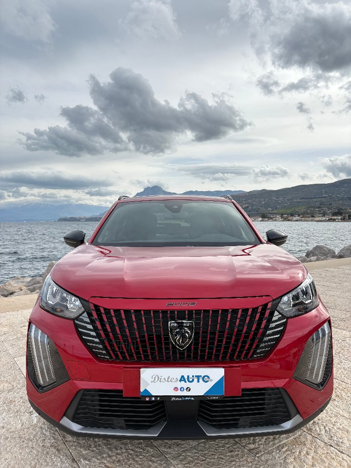 Peugeot 2008 allure Benzina