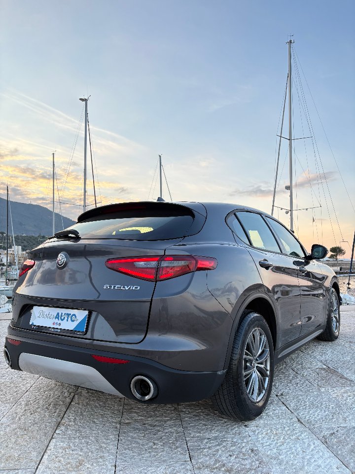 Alfa Romeo Stelvio business Diesel