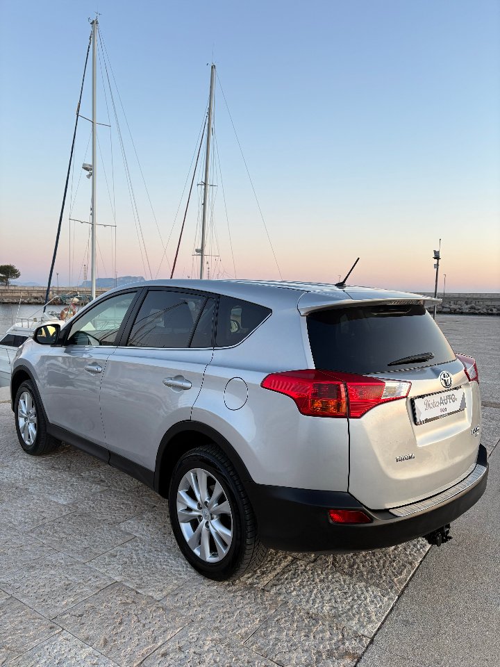 Toyota Rav 4 2.2 150CV Diesel