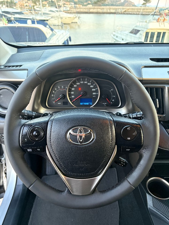 Toyota Rav 4 2.2 150CV Diesel