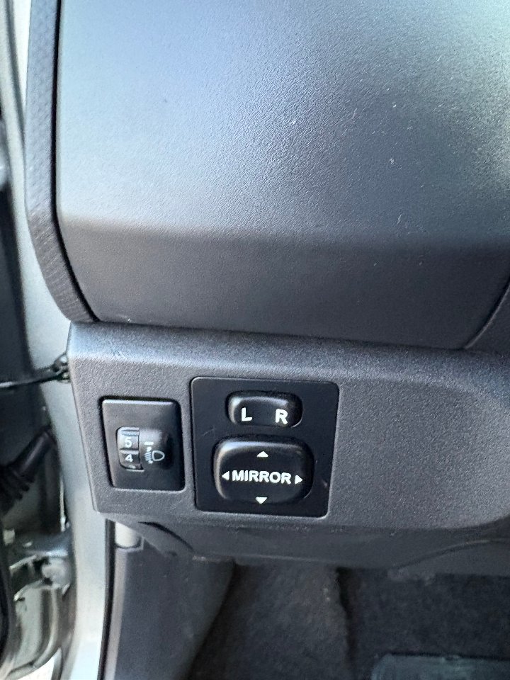 Toyota Yaris SOLIDA E AFFIDABILE Benzina