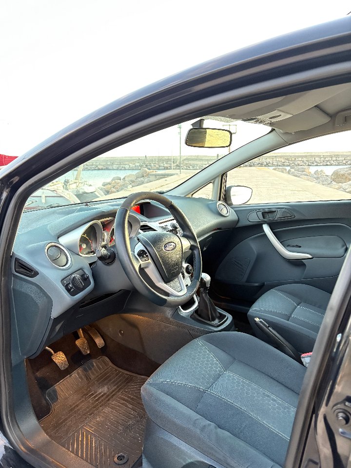 Ford Fiesta TITANIUM Diesel