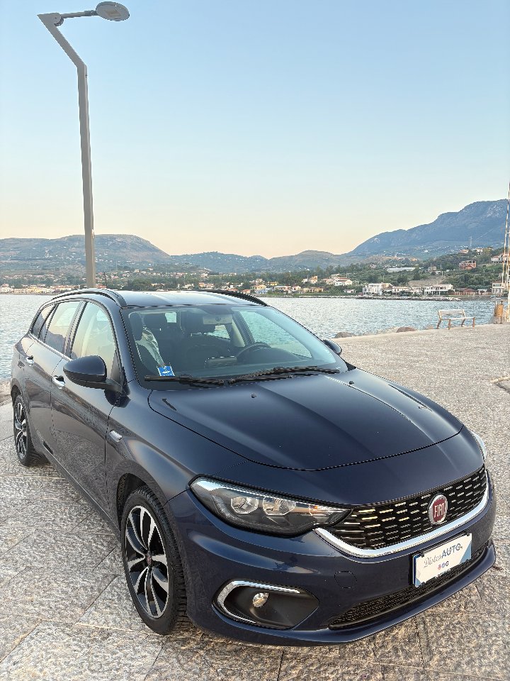 Fiat Tipo 1.6 MULTIJET LOUNGE Diesel