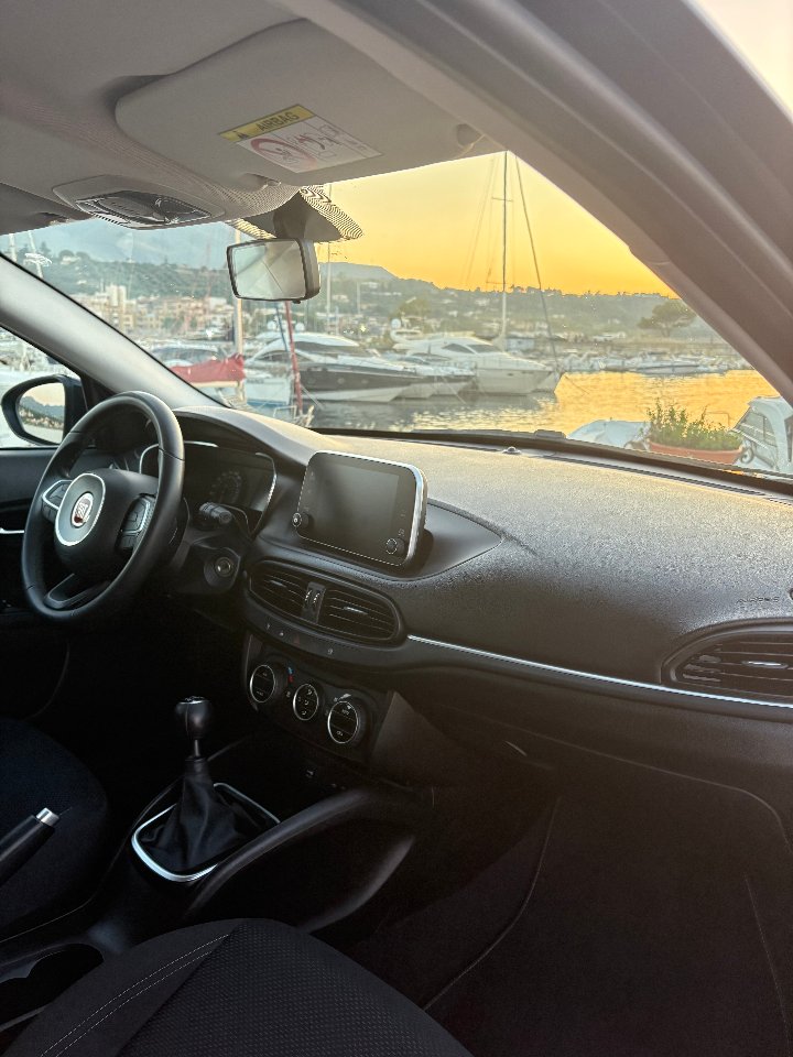 Fiat Tipo 1.6 MULTIJET LOUNGE Diesel