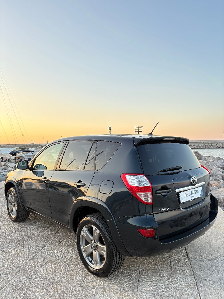 Toyota Rav 4 2.2 D-4D Executive Diesel