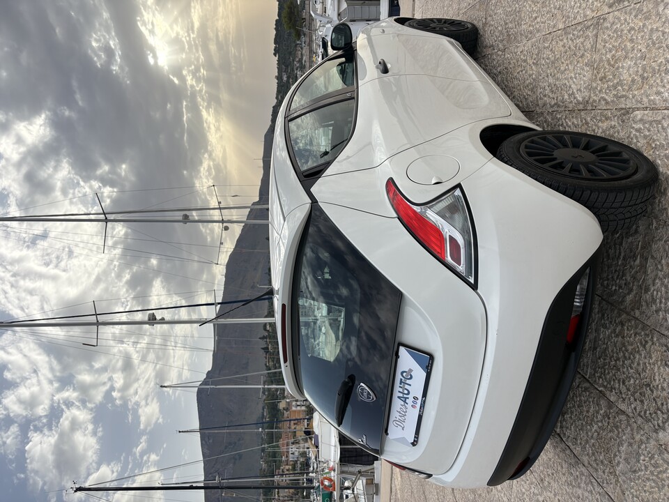 Lancia Ypsilon ELEFANTINO Benzina