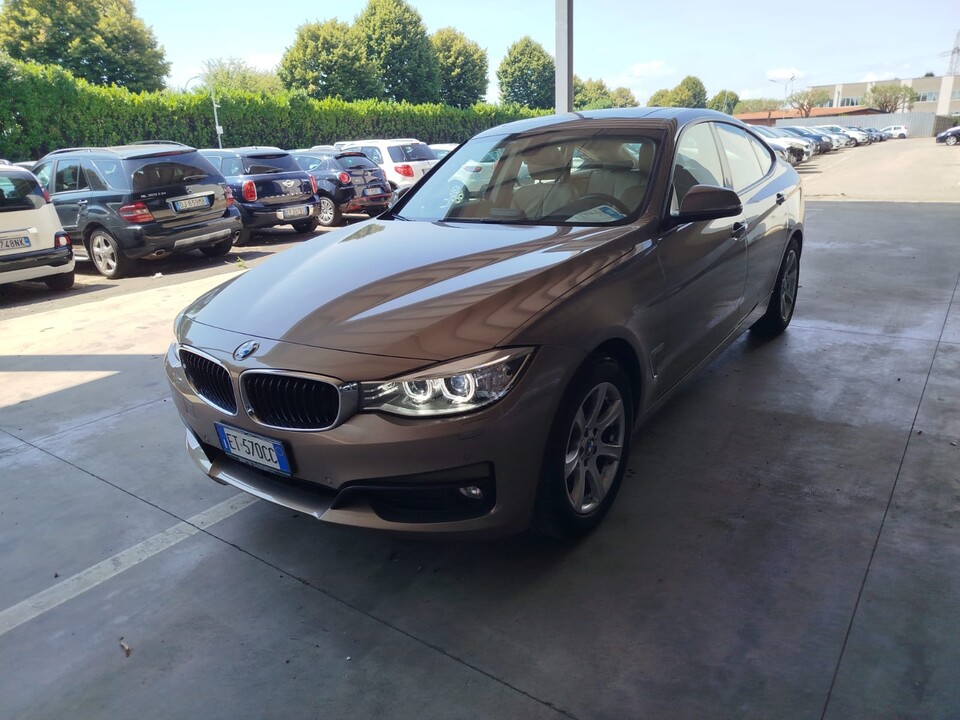 BMW 320 Gran Turismo xdrive Business auto Diesel