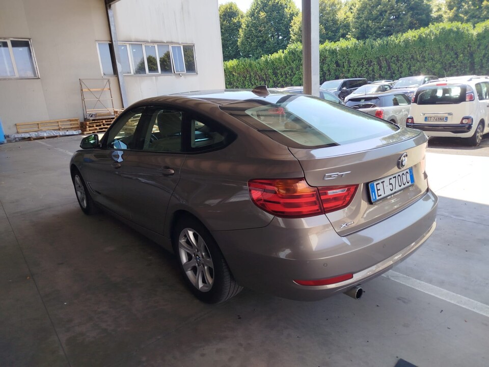 BMW 320 Gran Turismo xdrive Business auto Diesel