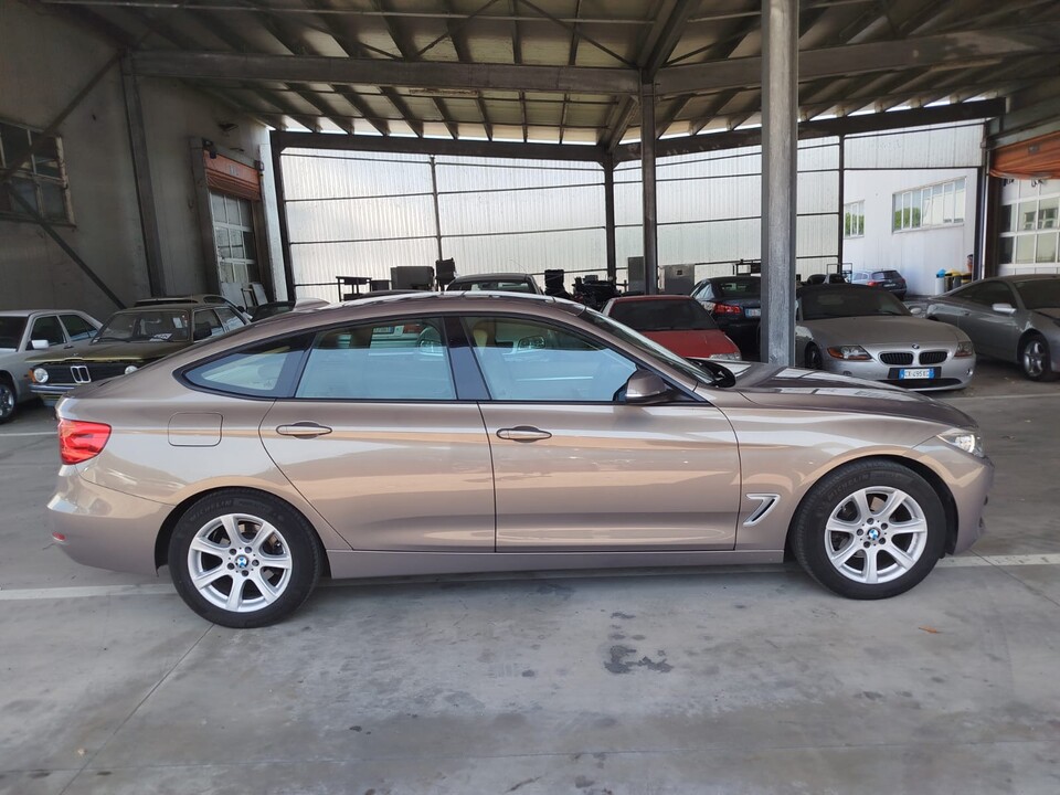 BMW 320 Gran Turismo xdrive Business auto Diesel