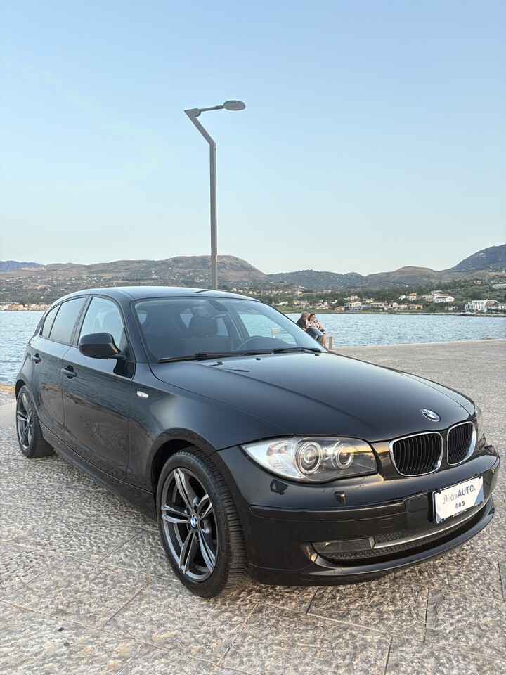 BMW 118 SUPER ACCESSORIATA Diesel