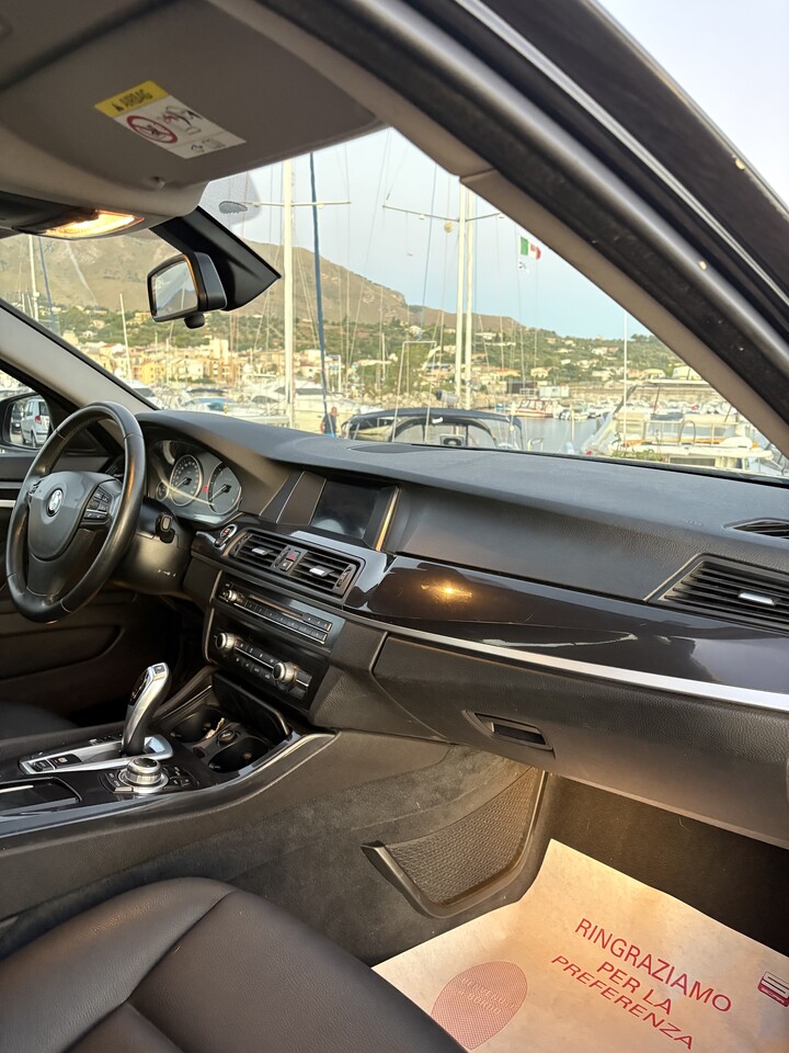 BMW Serie 5 518d Business 150cv auto E6 Diesel
