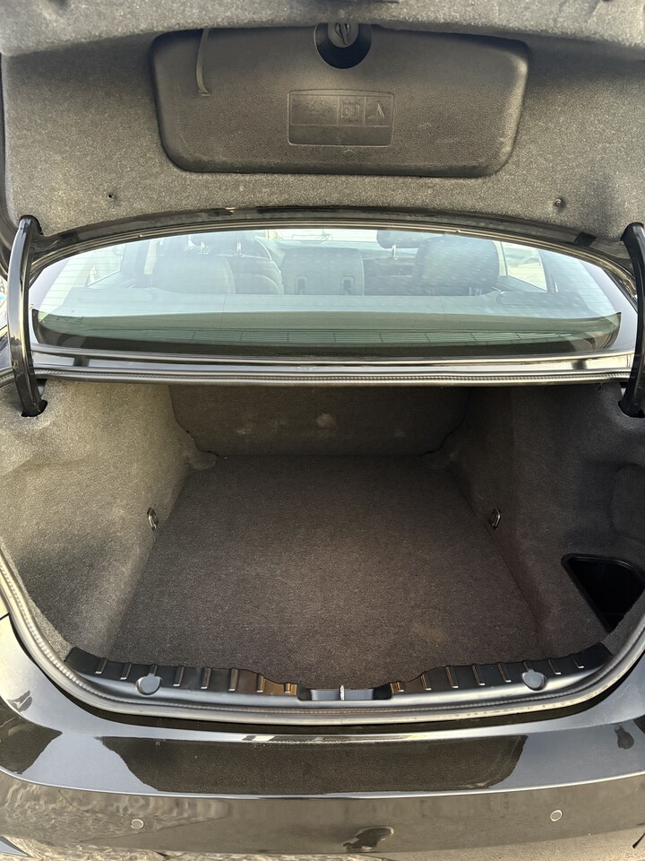 BMW Serie 5 518d Business 150cv auto E6 Diesel
