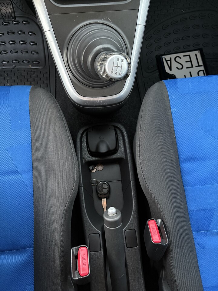Opel Agila Benzina