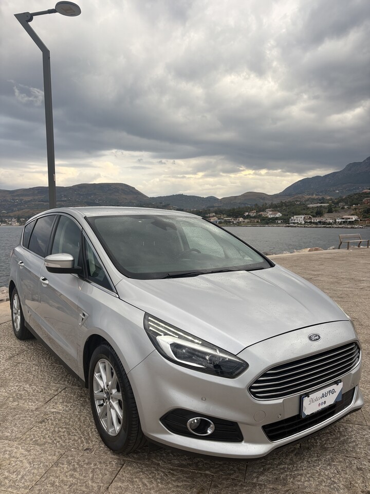 Ford S-max TITANIUM Diesel