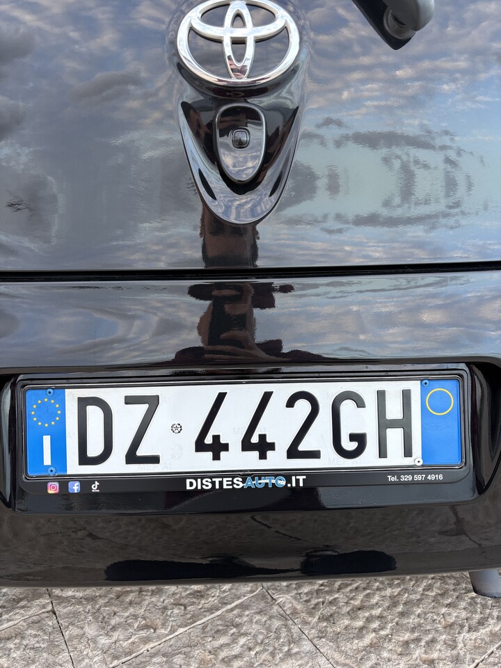 Toyota IQ 4 posti Benzina