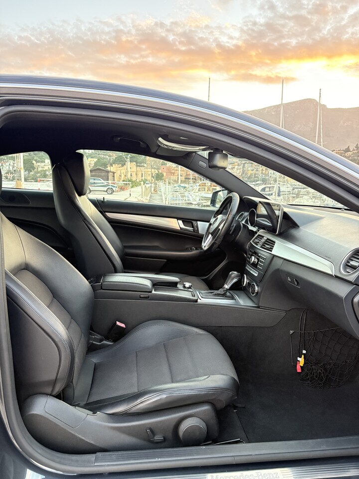 Mercedes-Benz C220 CDI trazione posteriore Diesel