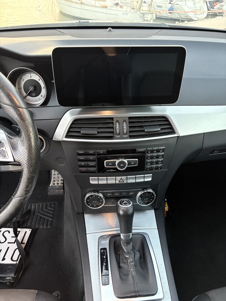 Mercedes-Benz C220 CDI trazione posteriore Diesel