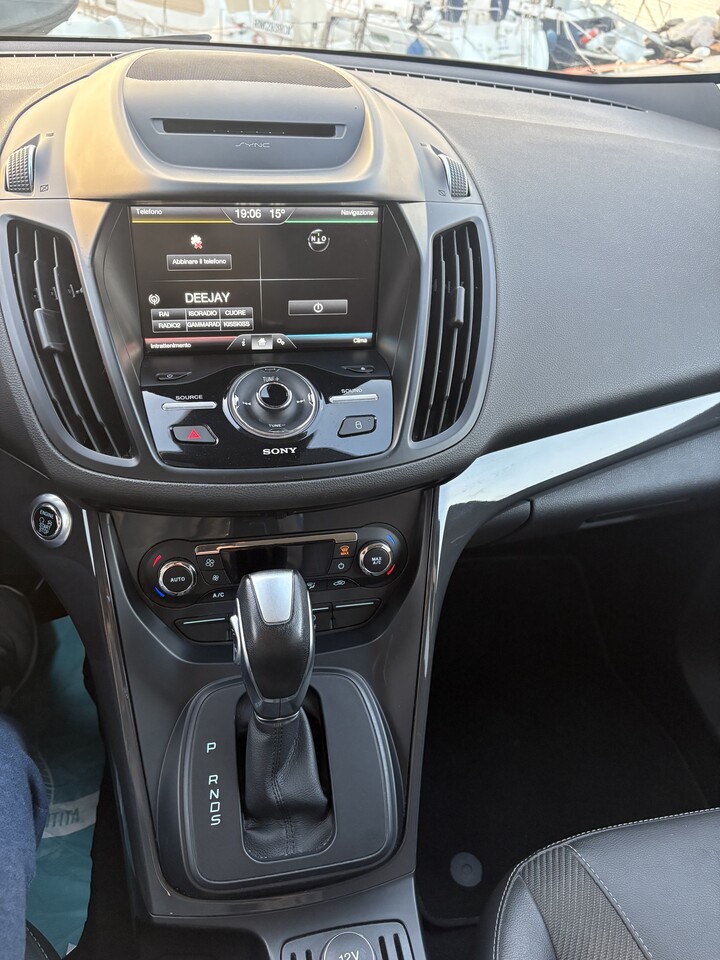 Ford Kuga Business 4WD Diesel