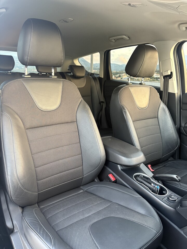 Ford Kuga Business 4WD Diesel