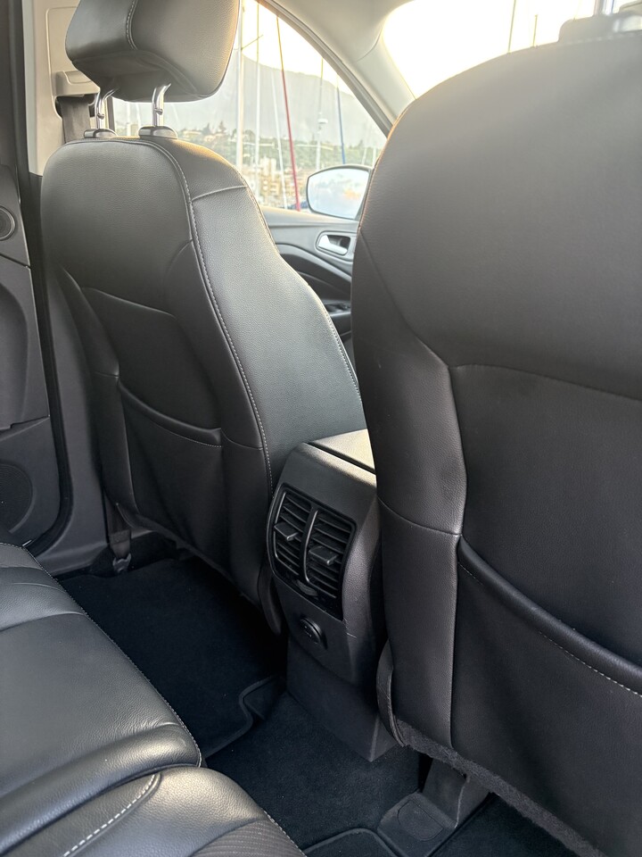 Ford Kuga Business 4WD Diesel