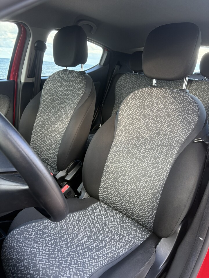 Lancia Ypsilon Hybrid FireFly Elettrica / Benzina