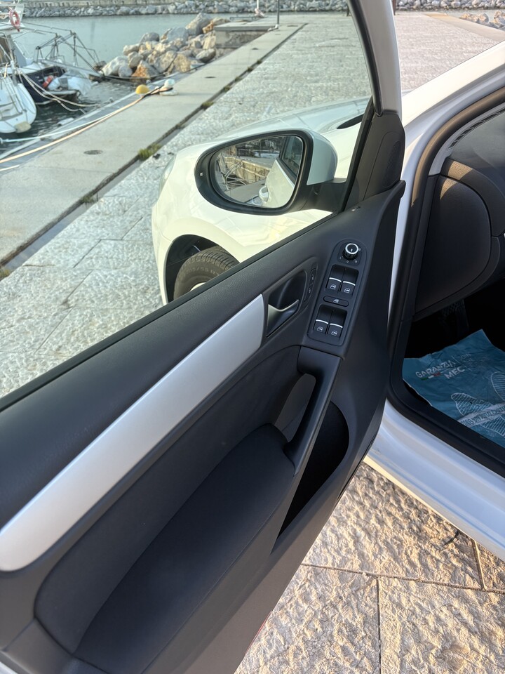 Volkswagen Golf 6 Benzina