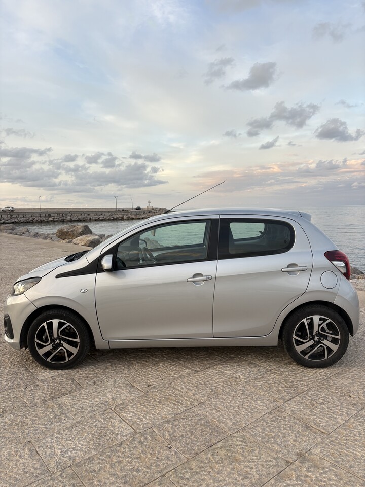 Peugeot 108 Allure Benzina
